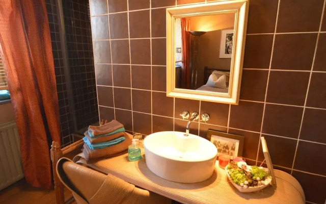 Holiday Home With Sauna, Solarium, two Bedrooms With Private Shower