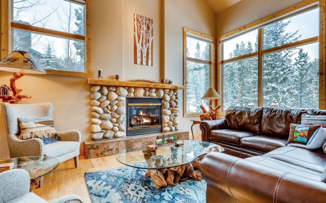 175 Timberlane Cir Home