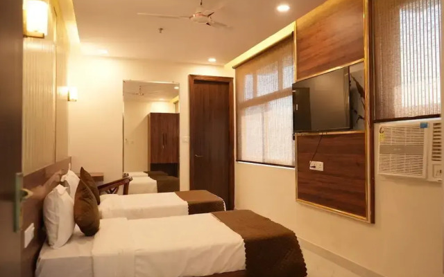 Hotel Golden Palace