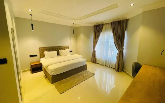 Three Bedroom Apartment