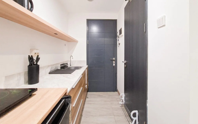 Modern And Bright Studio Apartment Collins Boulevard – Guest Rooms – Tangerang
