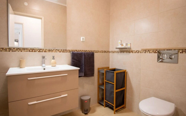 102 Hibiscus Monte Dourado