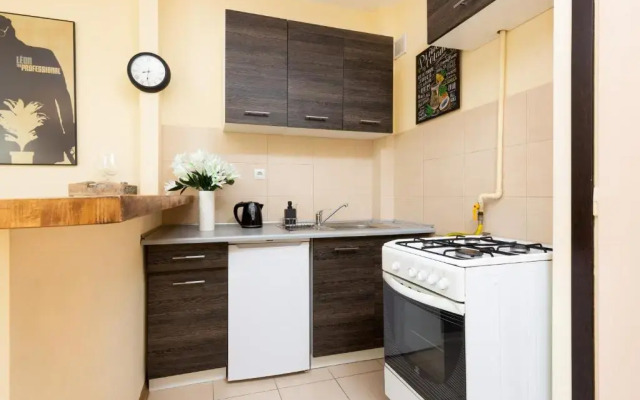 Apartments City Center Krucza by Renters