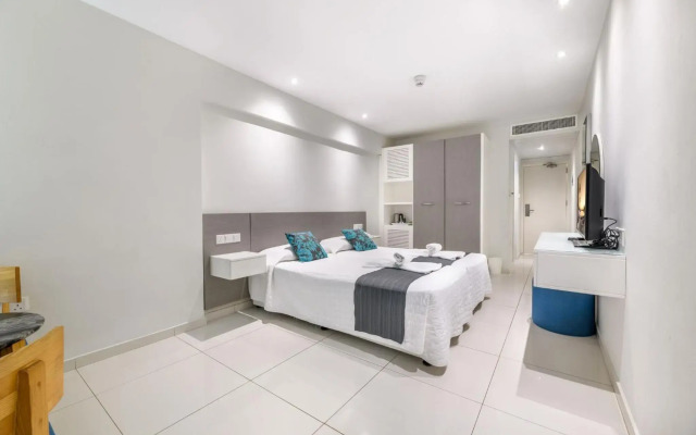 River Rock Hotel