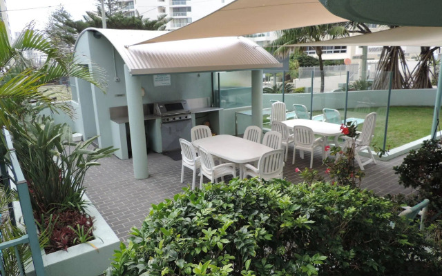 Emerald Sands Boutique Apartments