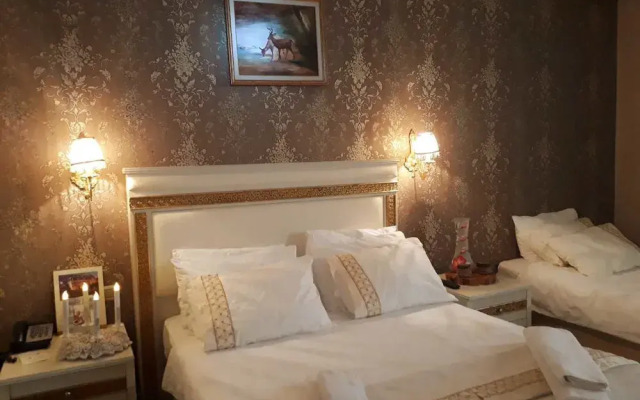 Pelikan Otel