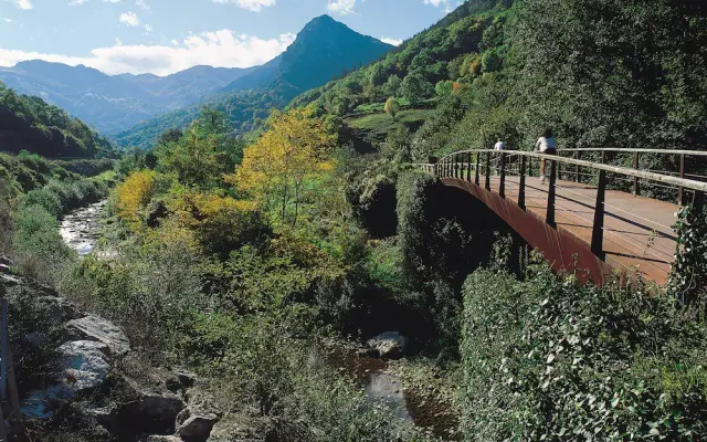 Alojamientos Rurales Valle de Bueida