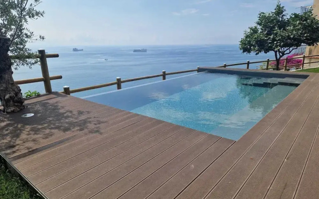 In Costa Relais & Luxury Suites