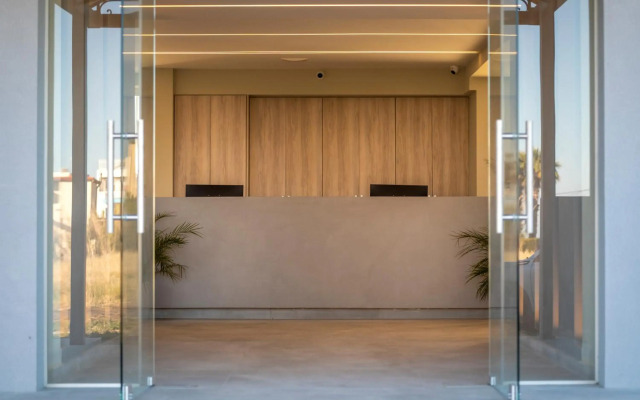 Nicolas Grand Suites - Adults Only