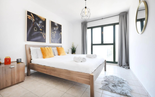 Jaffa Residence by HolyGuest