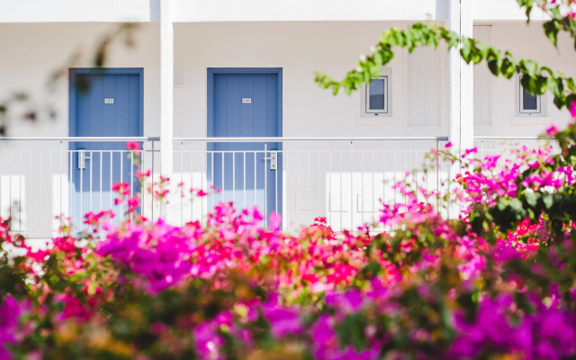 Nissi Park Hotel