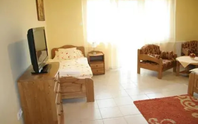 Korona Panzió