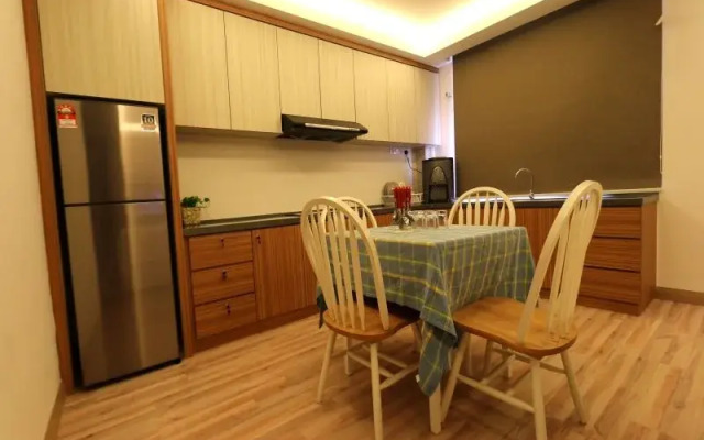 Camelia Holiday Home