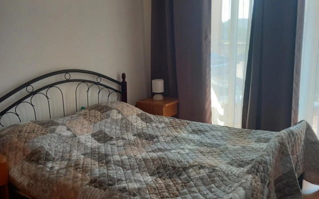 Sozopoli Hills, app B7