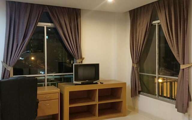 Sena house Paholyothin30
