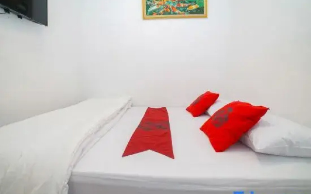 Halona Taraman Guest House by Yurooms