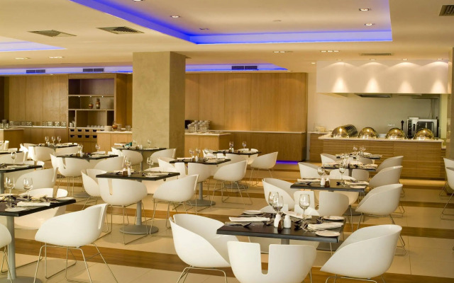 Napa Mermaid Hotel & Suites