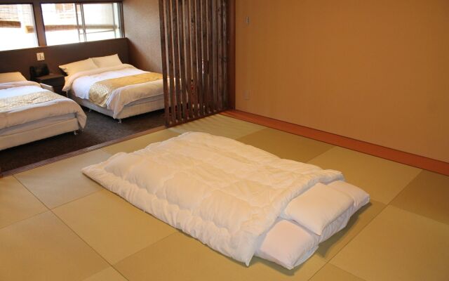 Kyomachiya Kichiatsuse Umekoji