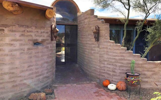 Casa Tierra Adobe Bed & Breakfast Inn