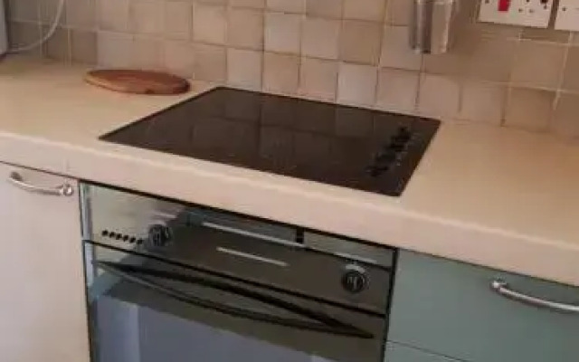 European Uni Apartment