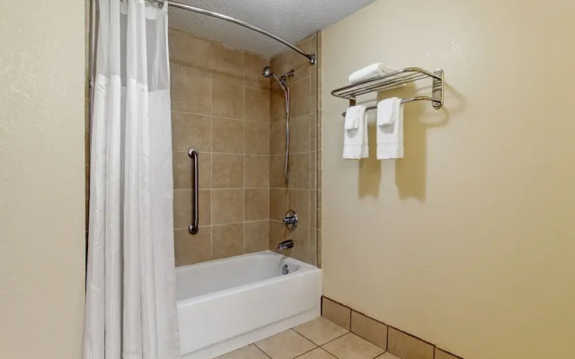 Quality Inn Bulls Gap