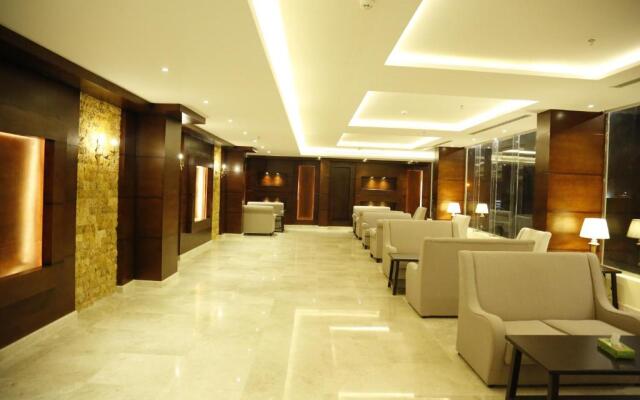 Flora Hotel Suite 2