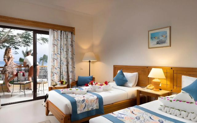 Three Corners Fayrouz Plaza Beach Resort