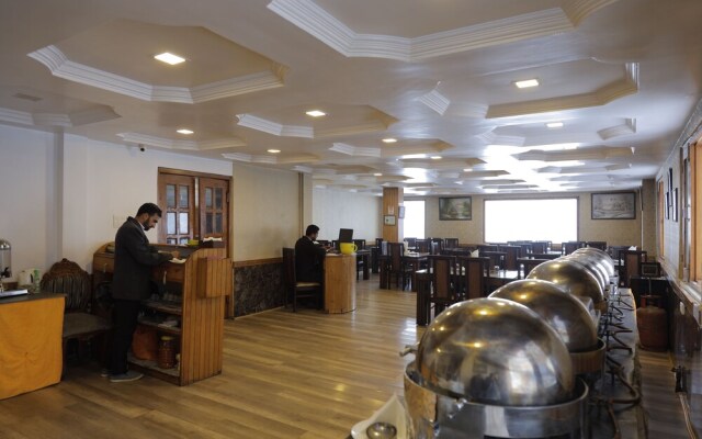 Royal Park Hotel