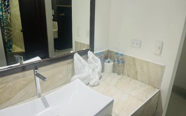 Hotel Tesoro Beach