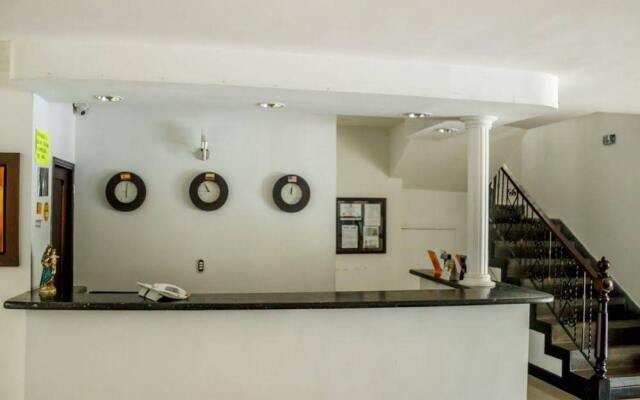Hotel D'Caprices