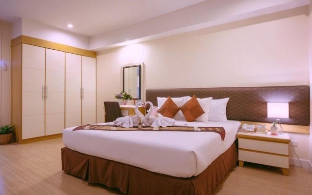 Sky Place Serviced Apartment