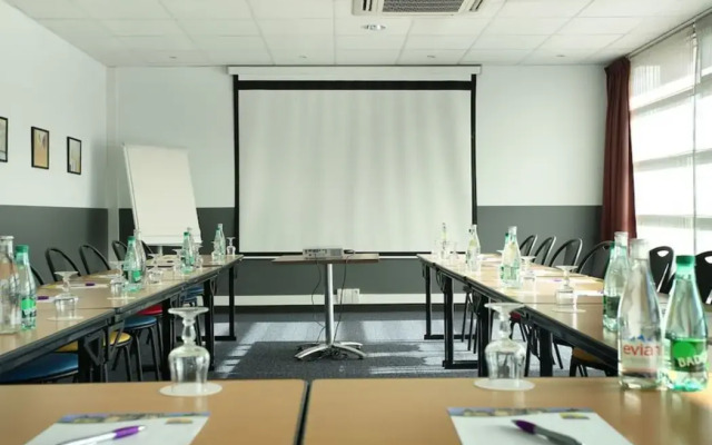 Suite - Home Orleans Saran