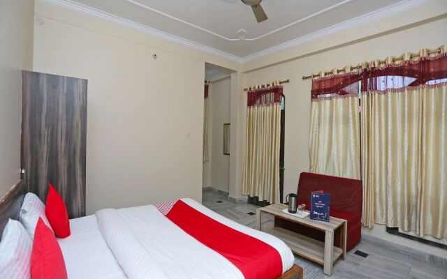 Oyo 18362 Hotel Jai Maa Durga