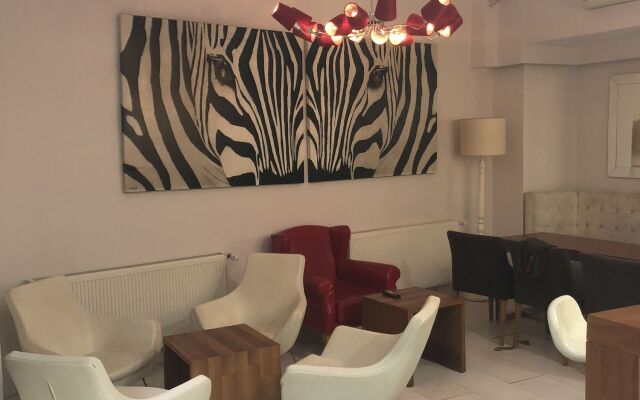 Black Art Otel