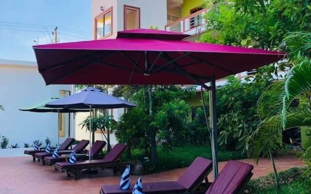 The moon kampot boutique