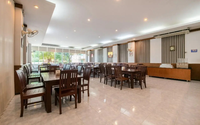 Sea Paradise Hotel