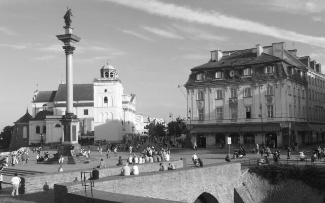 Dom Literatury Pokoje Gościnne