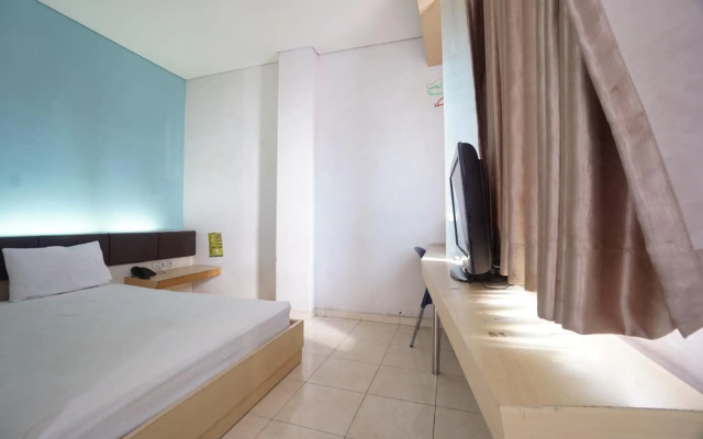 Townhouse Oak Hotel Niaga Surabaya