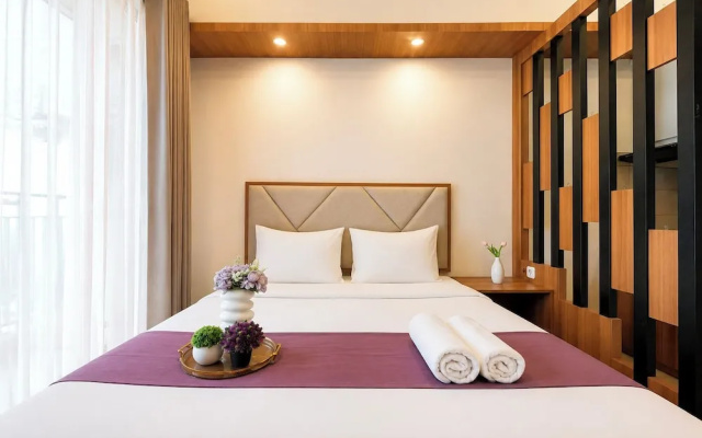 Calm Studio At Supermall Mansion Apartment Benson Tower – Guest Rooms – Surabaya