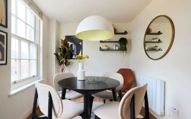 The Brick Lane Arms - Breathtaking 2Bdr Penthouse with Balcony