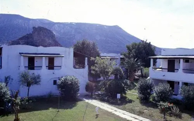 Sea Houses