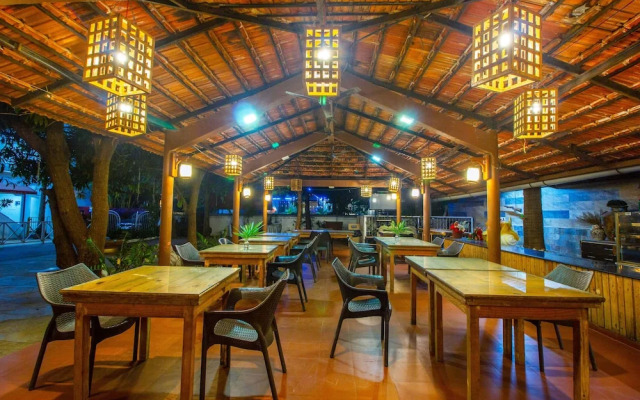 Kristal Sands Beach Resort