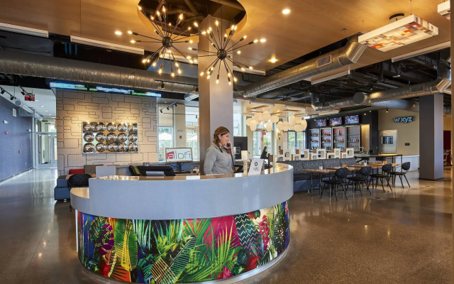 Aloft Cleveland Airport