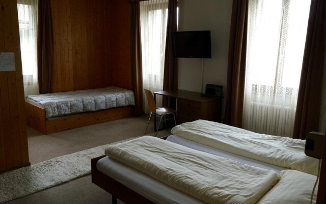 Gasthof zum roten Thurm