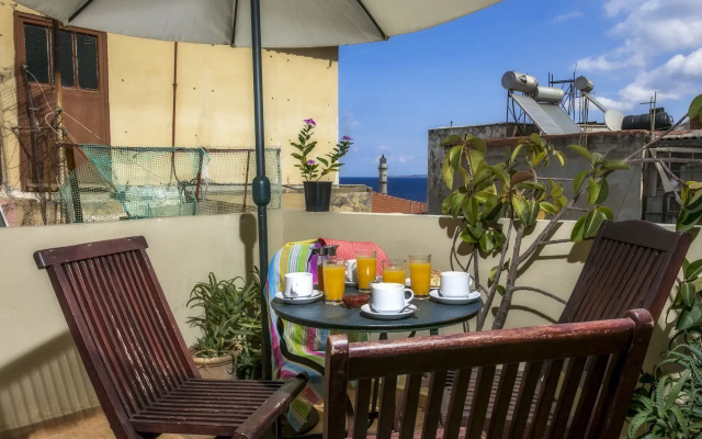 Ifigenia Rooms & Studios