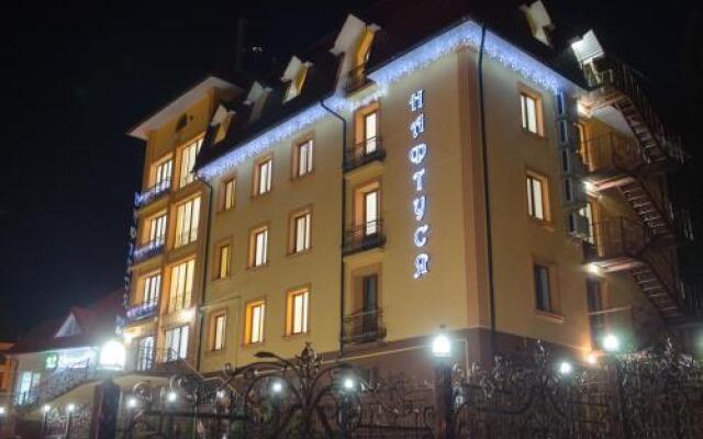 Naftusya Hotel