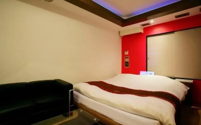 Hotel Mobilia - Adults Only