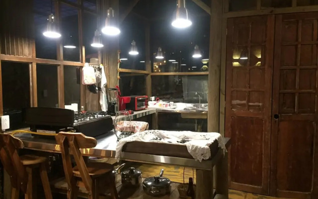 Chalet y Habitaciones Liwana