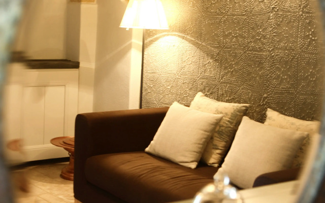 Kinsterna Hotel