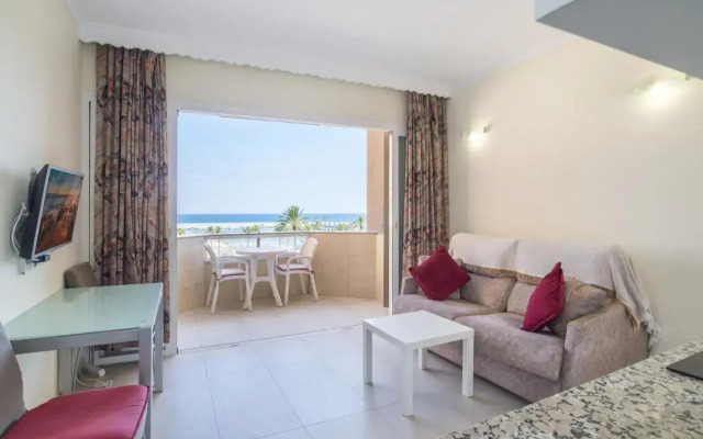 Marina view modern apartment